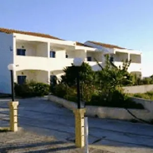 Ammes Hotel Lakithra